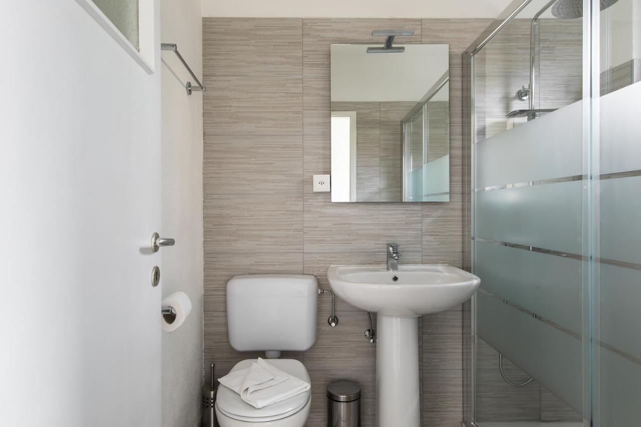 Rose Apartment By Quokka 360 - Refined Two-Bedroom Apartment With Garden Lugano Ngoại thất bức ảnh